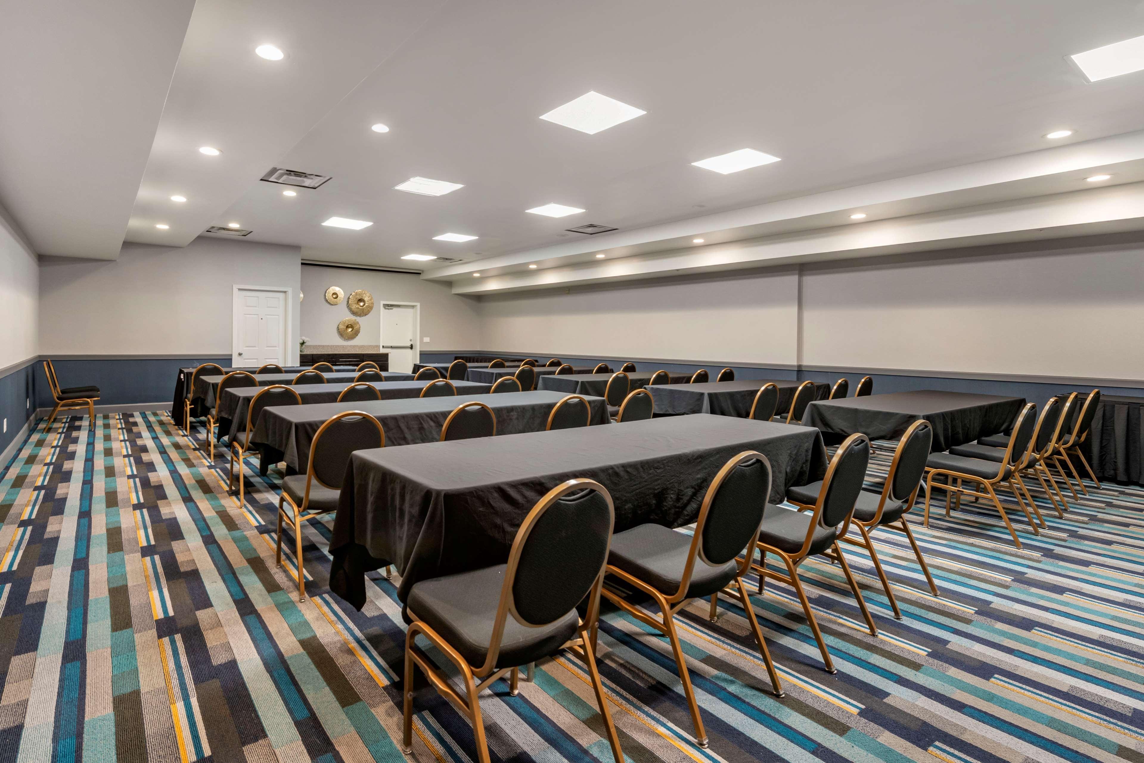 Best Western Premier Denver East المظهر الخارجي الصورة
