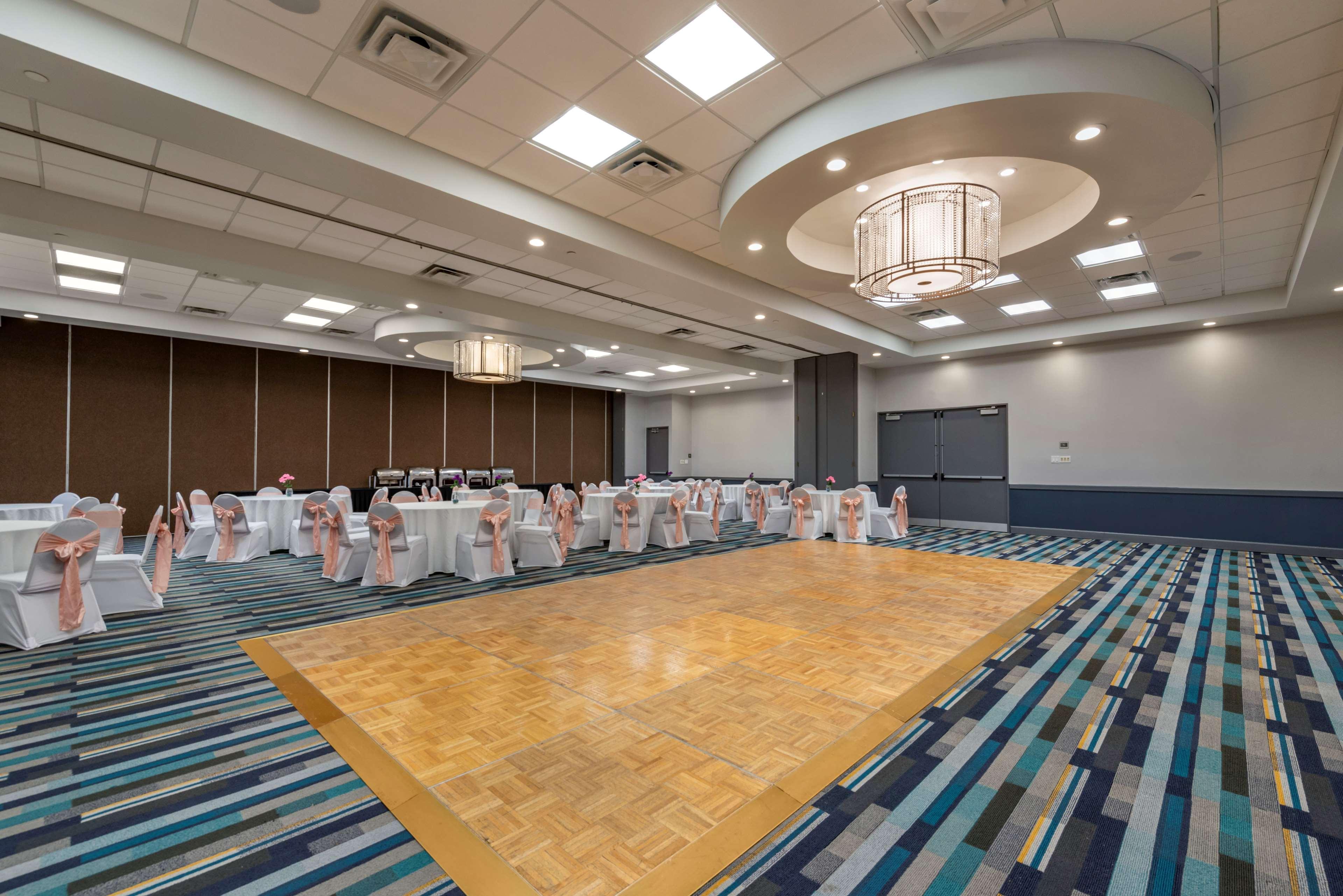 Best Western Premier Denver East المظهر الخارجي الصورة
