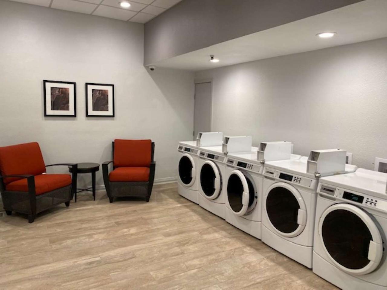Best Western Premier Denver East المظهر الخارجي الصورة